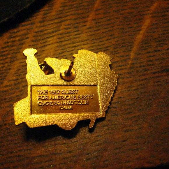 QVC North Dakota 1997 Vintage Lapel Pin - Picture 3 of 4